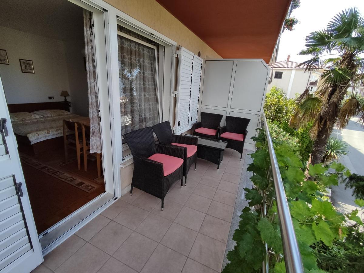 Apartments Samec Izola Bagian luar foto