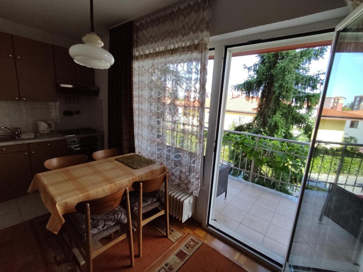 Apartments Samec Izola Bagian luar foto