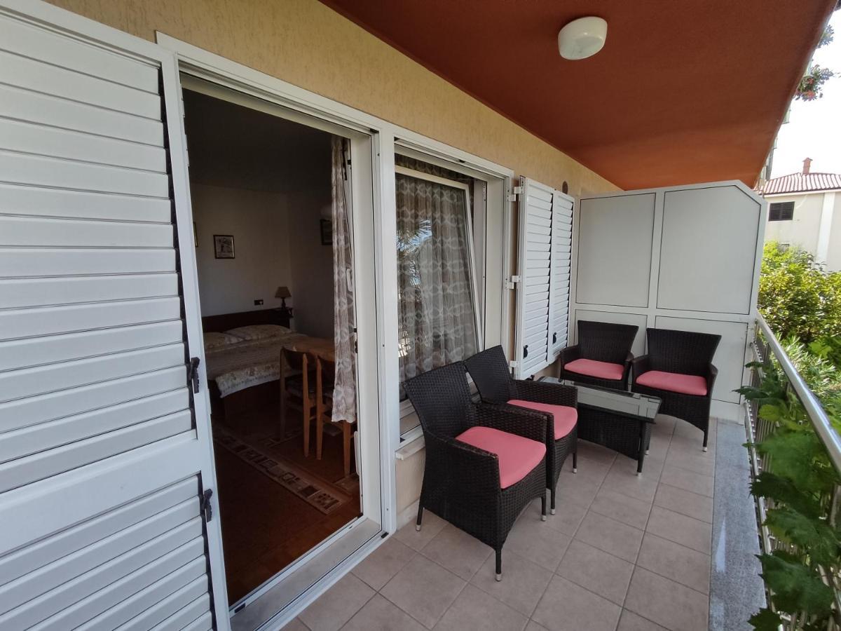 Apartments Samec Izola Bagian luar foto
