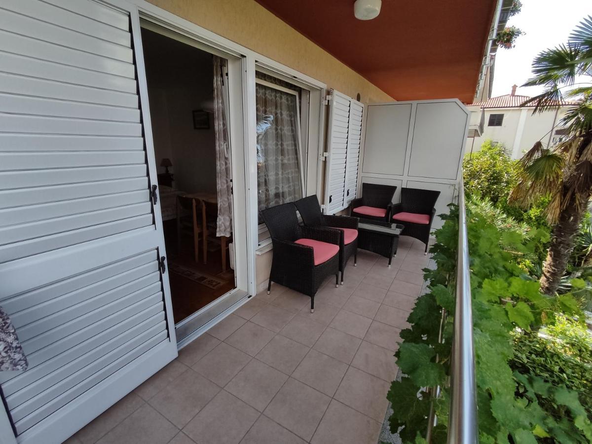 Apartments Samec Izola Bagian luar foto