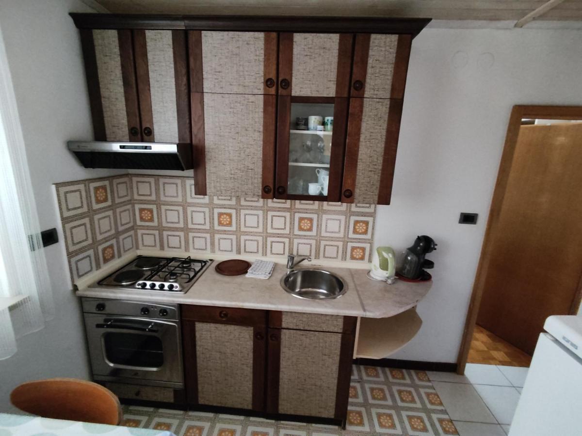 Apartments Samec Izola Bagian luar foto