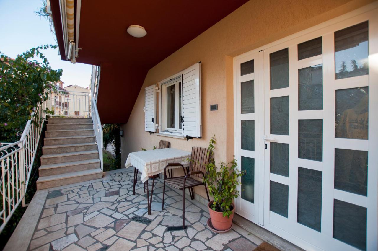 Apartments Samec Izola Bagian luar foto